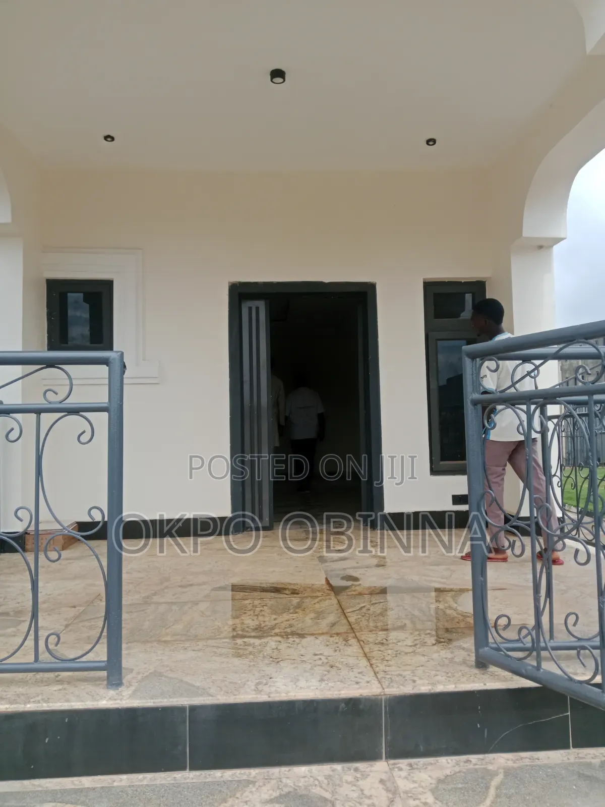 6bdrm House in By America Int'L, Durumi for sale in Durumi