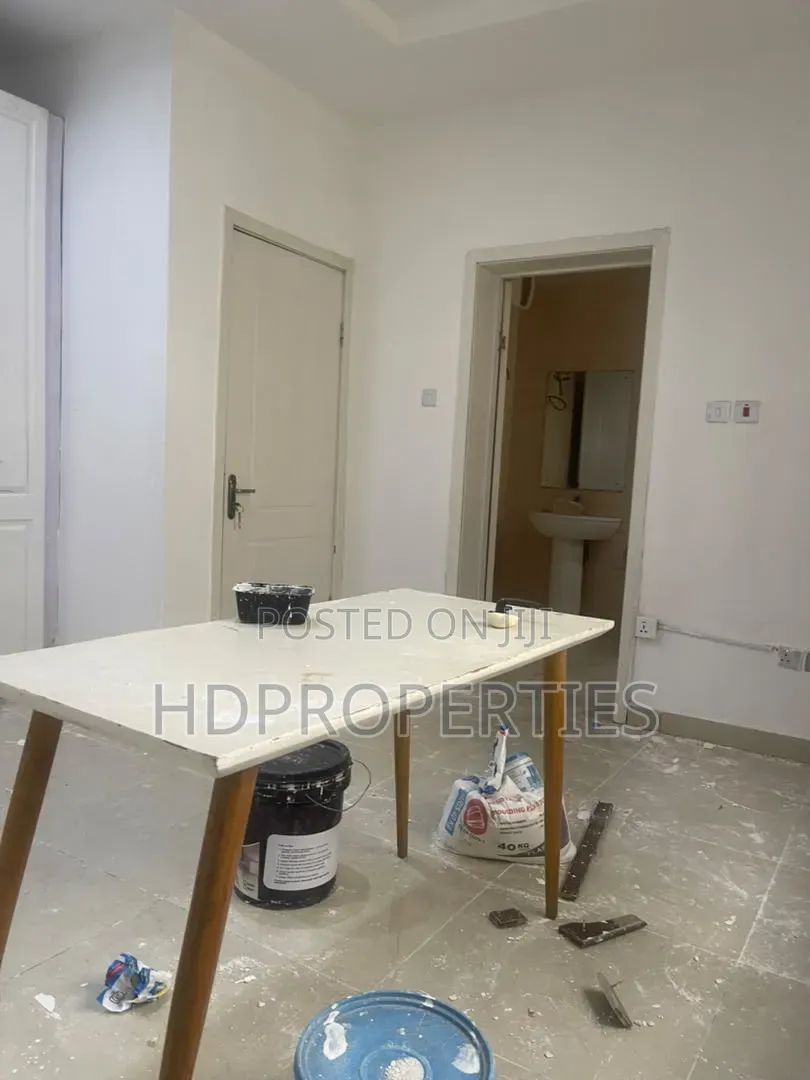 1bdrm Shared Apartment in Abiola Court 10, Lekki for rent in Lekki