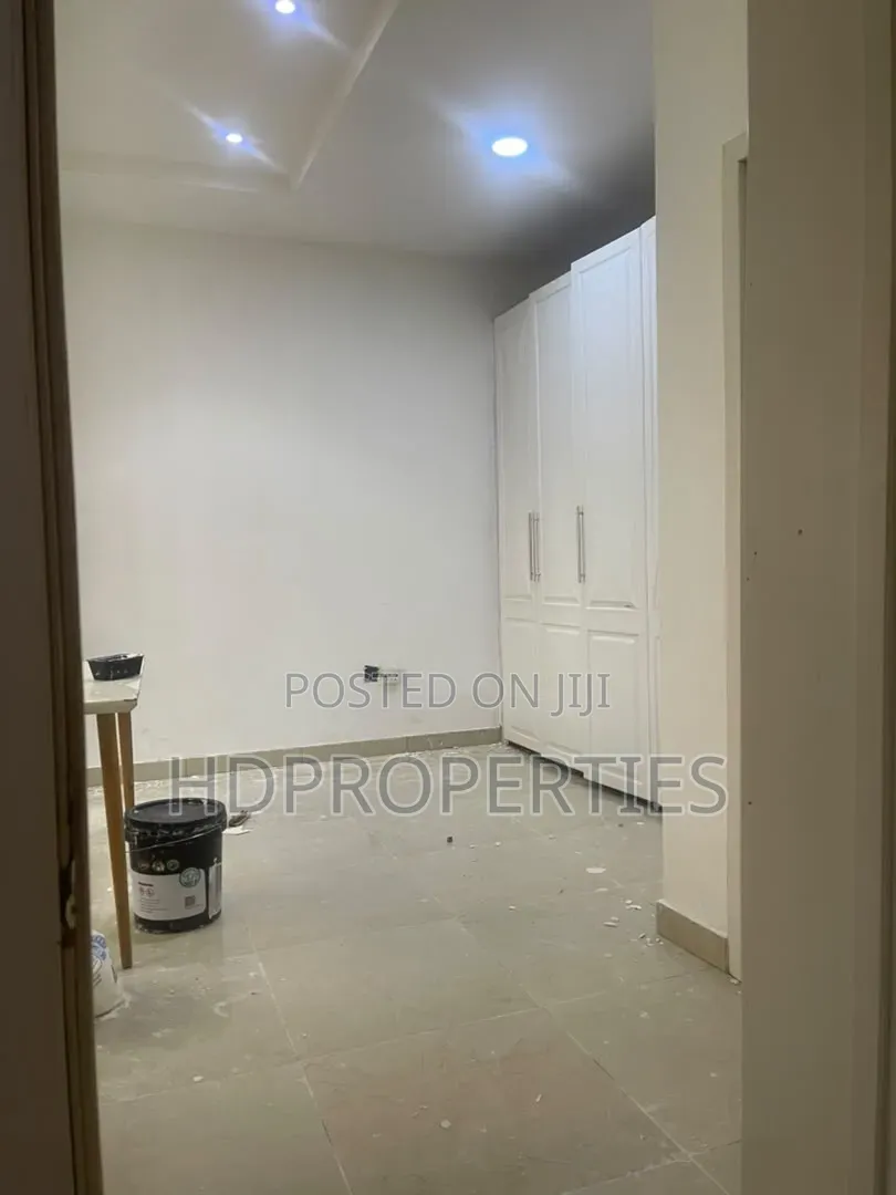 1bdrm Shared Apartment in Abiola Court 10, Lekki for rent in Lekki