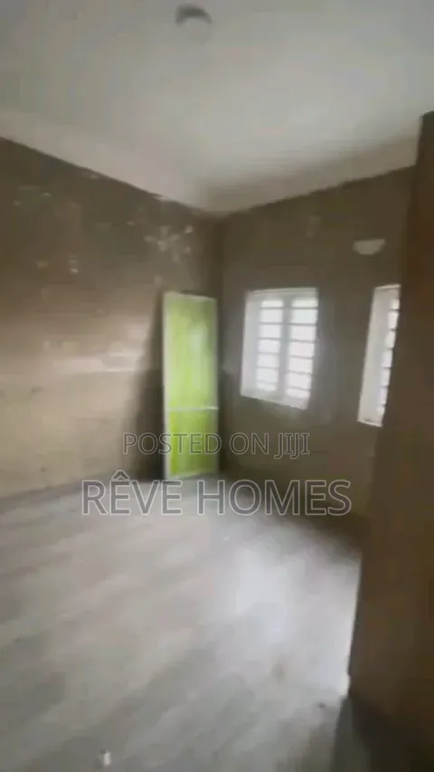 2bdrm Block of Flats in Fadeyi for rent in Fadeyi
