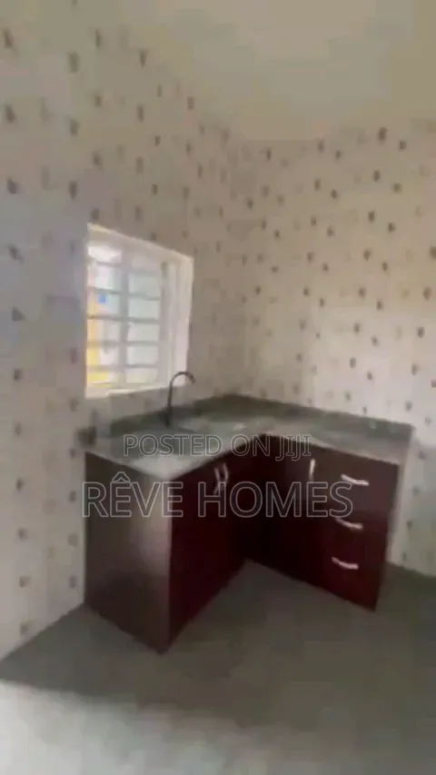 2bdrm Block of Flats in Fadeyi for rent in Fadeyi