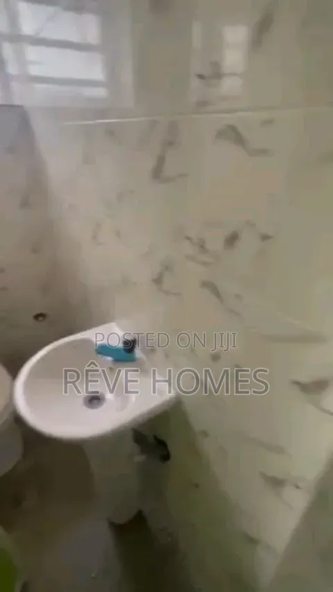 2bdrm Block of Flats in Fadeyi for rent in Fadeyi