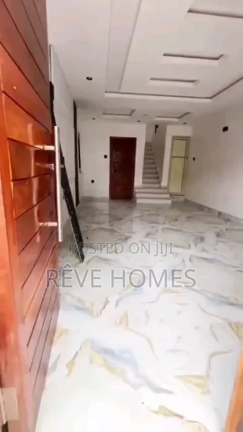 2bdrm Duplex in Shomolu / Shomolu for rent in Shomolu / Shomolu