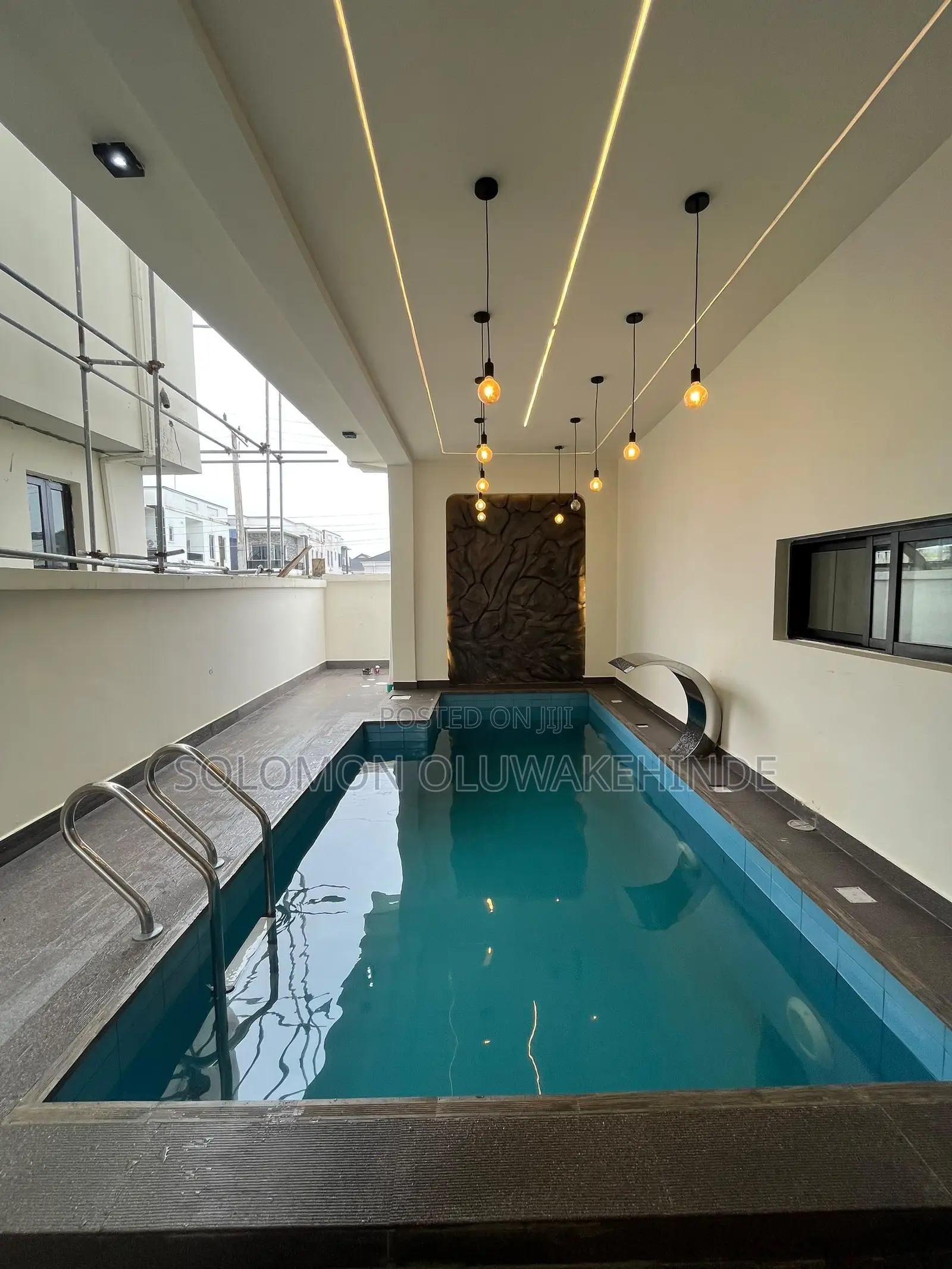 5bdrm Duplex in Lekki Phase 1 for sale in Lekki Phase 1