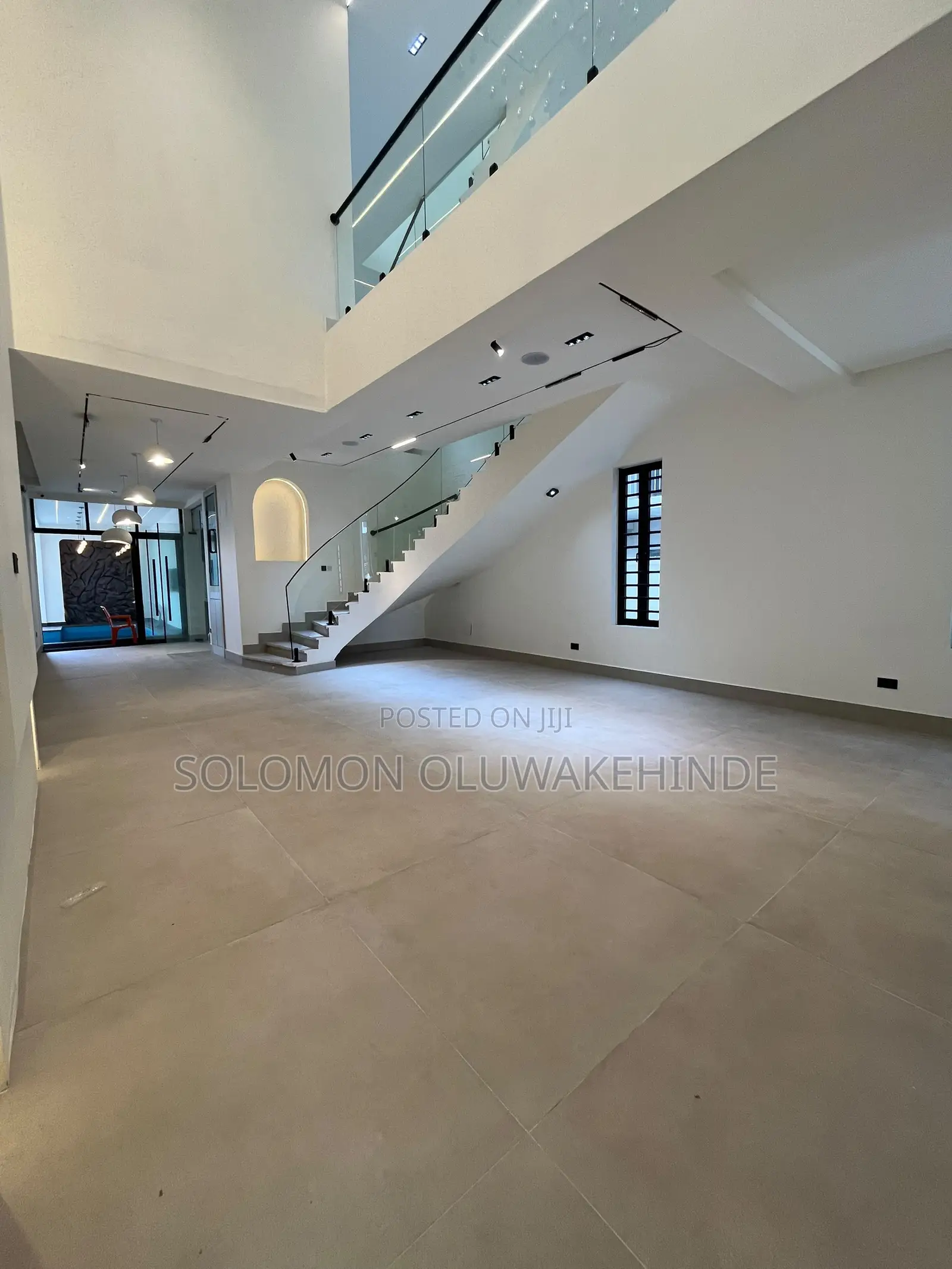 5bdrm Duplex in Lekki Phase 1 for sale in Lekki Phase 1