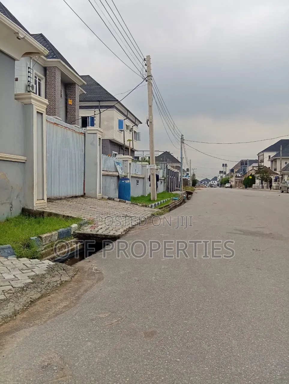 2bdrm Block of Flats in Fo1, Kubwa for sale in Kubwa