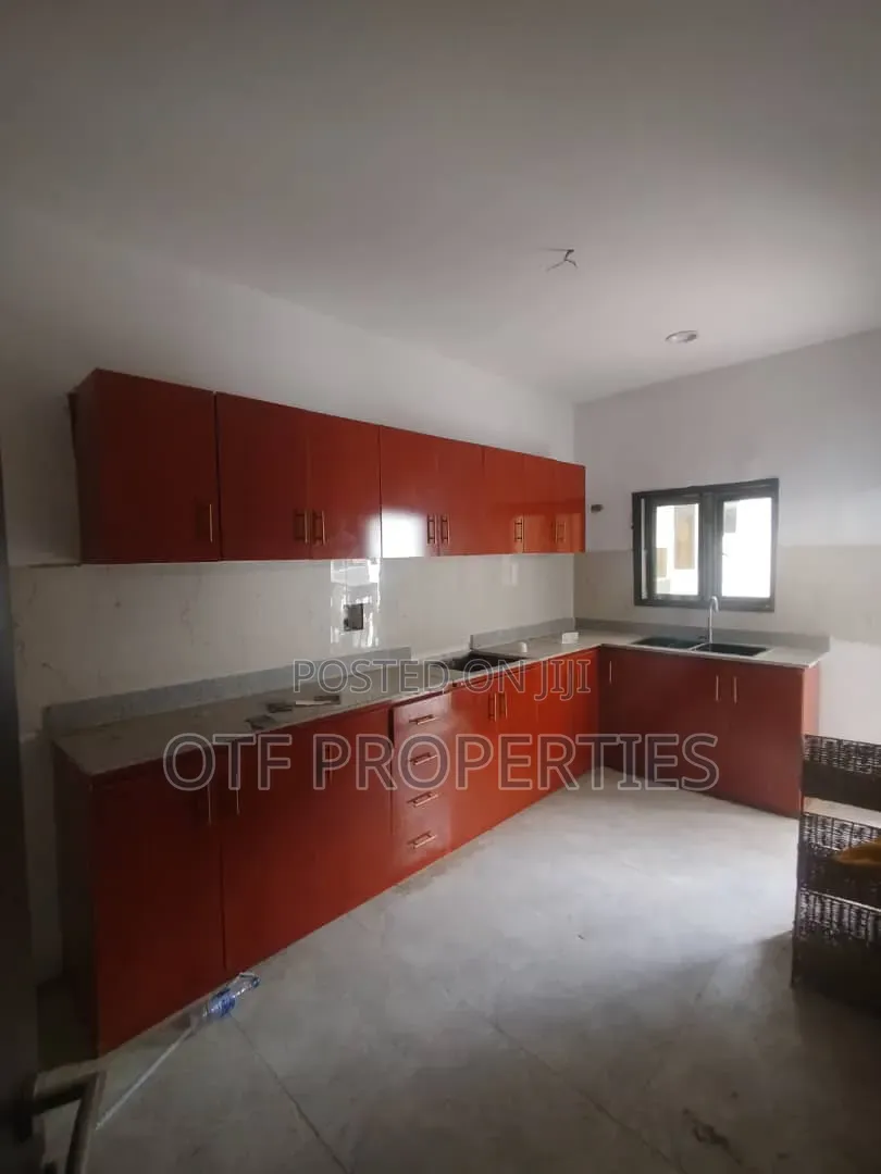 3bdrm Block of Flats in Jahi Glimore for rent in Jahi
