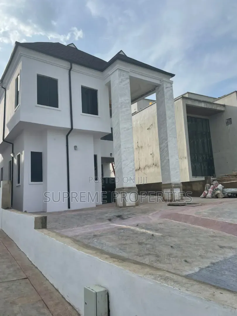 5bdrm Duplex in Engineer Lere Adigun for sale in Ibadan