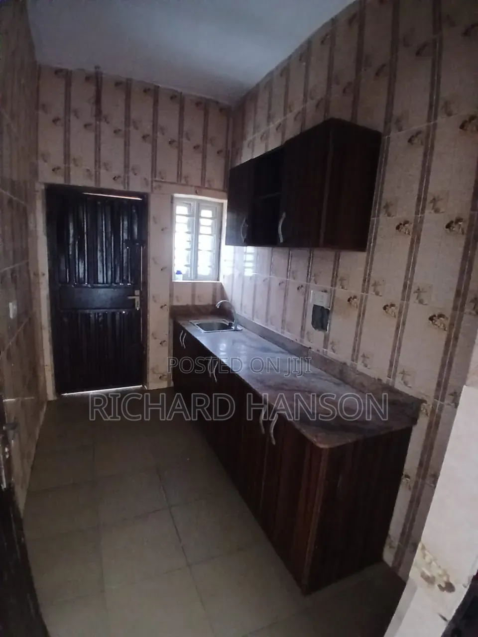 2bdrm Apartment in Safeway Hospital, Sangotedo for rent in Sangotedo