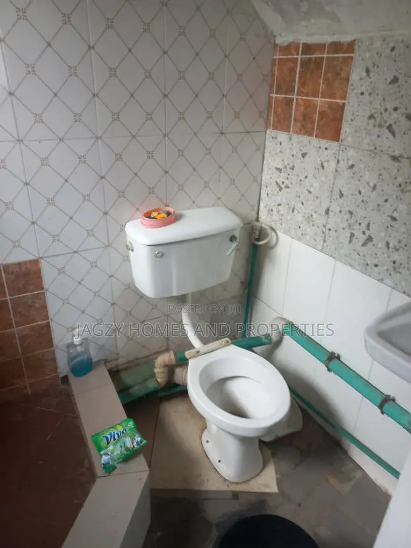1bdrm Apartment in Bake Ville, Ado / Ajah for rent in Ado / Ajah