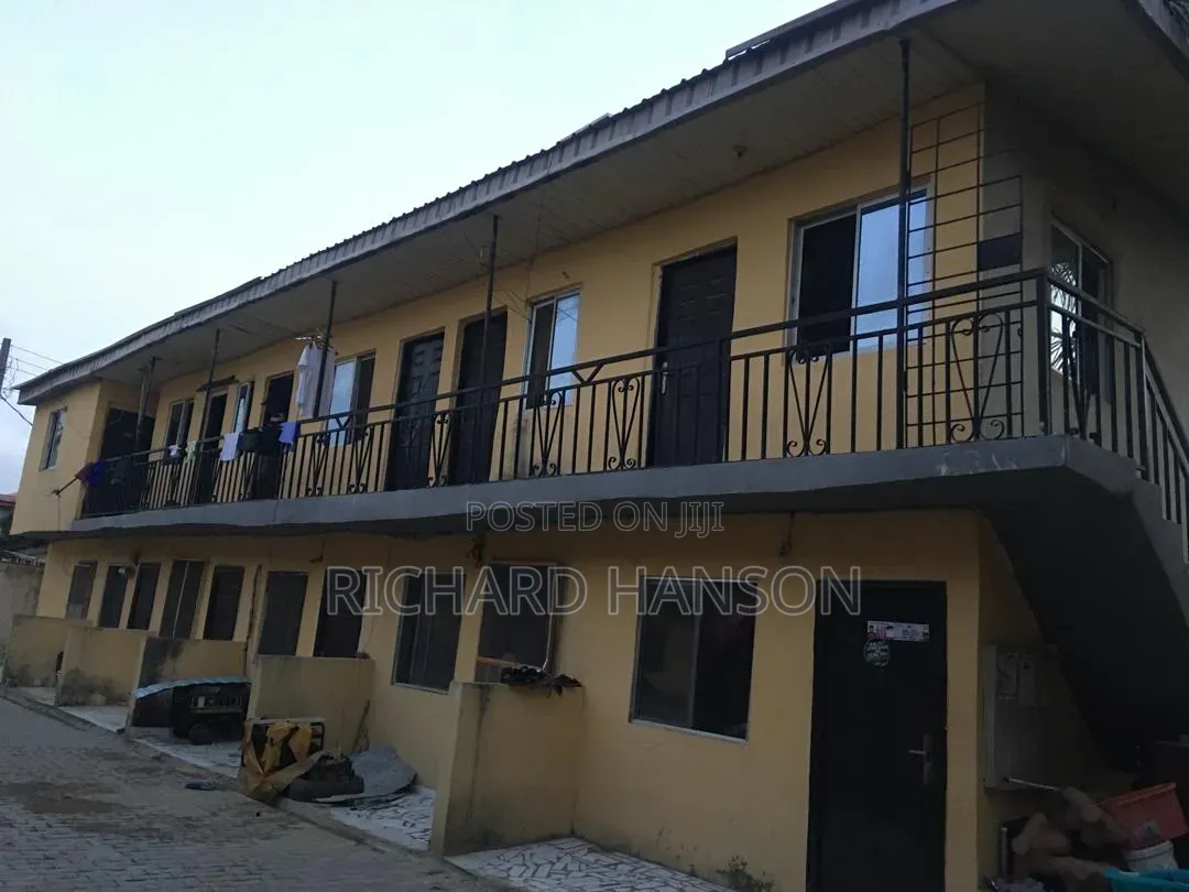 1bdrm Block of Flats in In Awoyaya for sale in Awoyaya