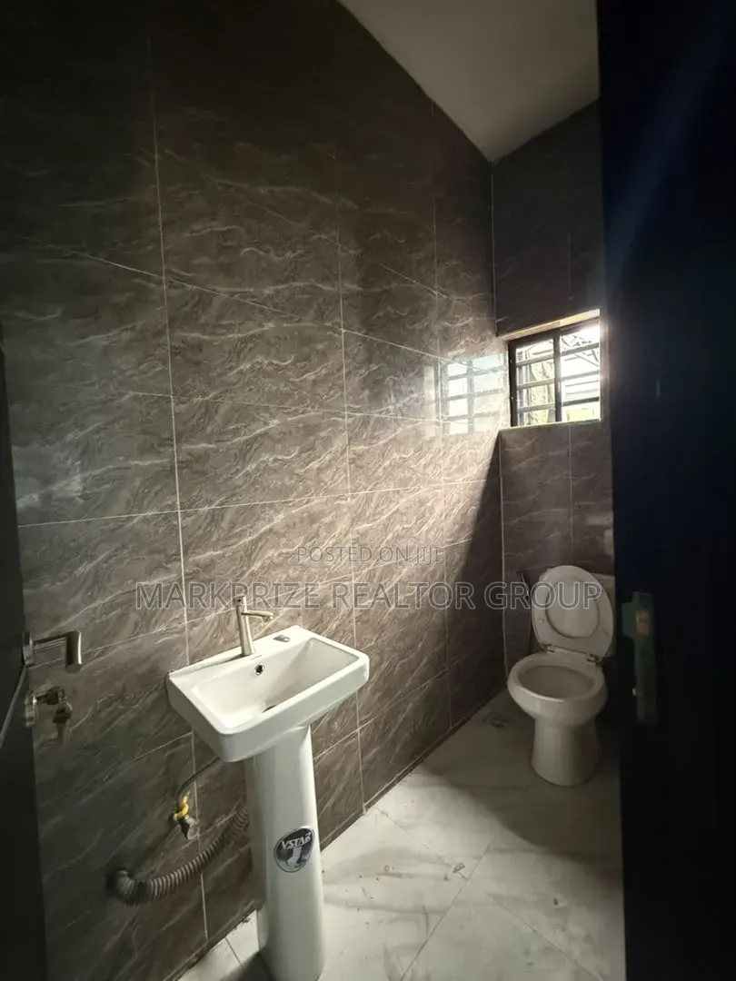 2bdrm Apartment in Abijo Gra for sale in Abijo