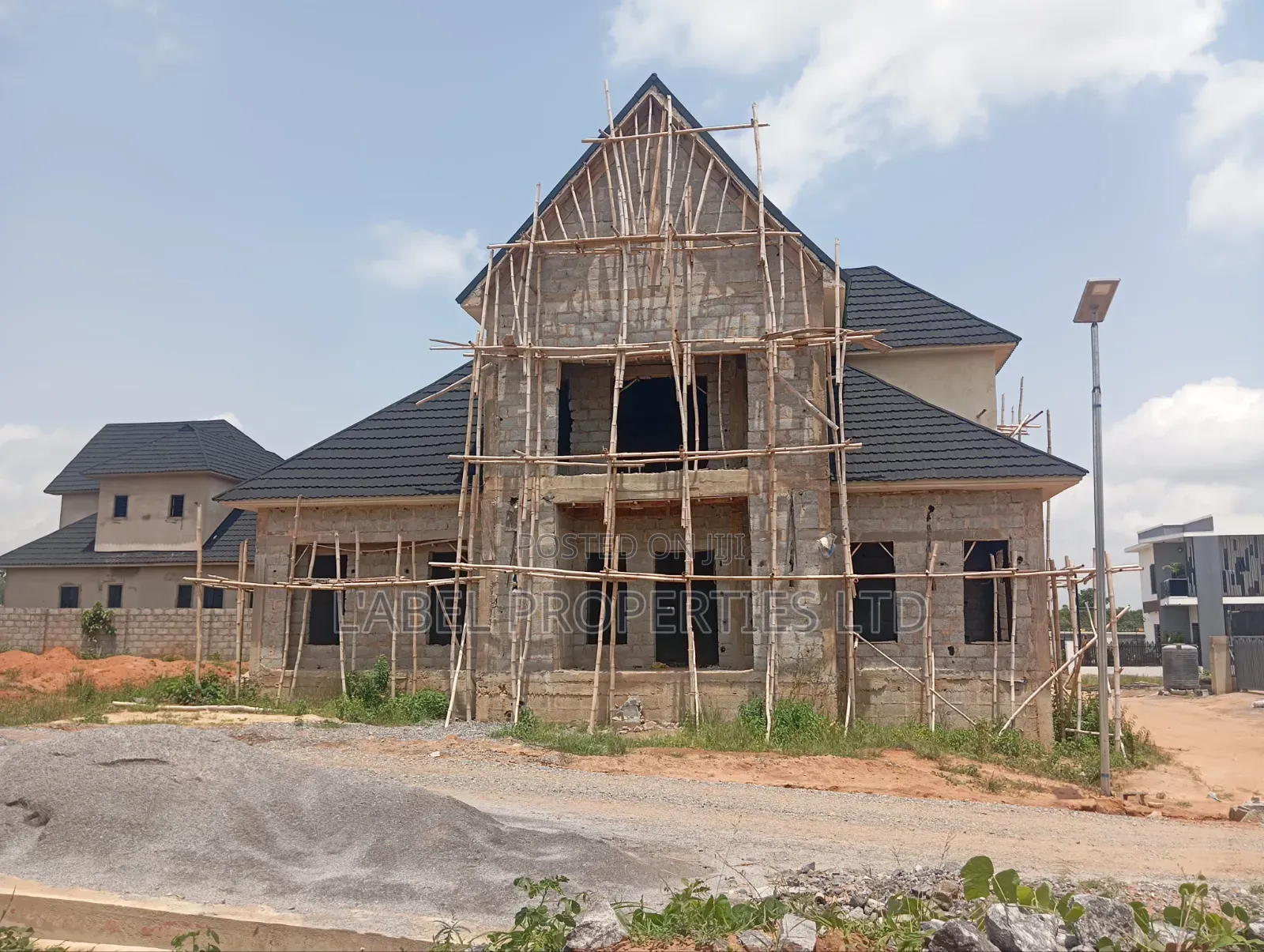 4bdrm Penthouse in Primelux Estate Apo, Wasa for sale in Wasa