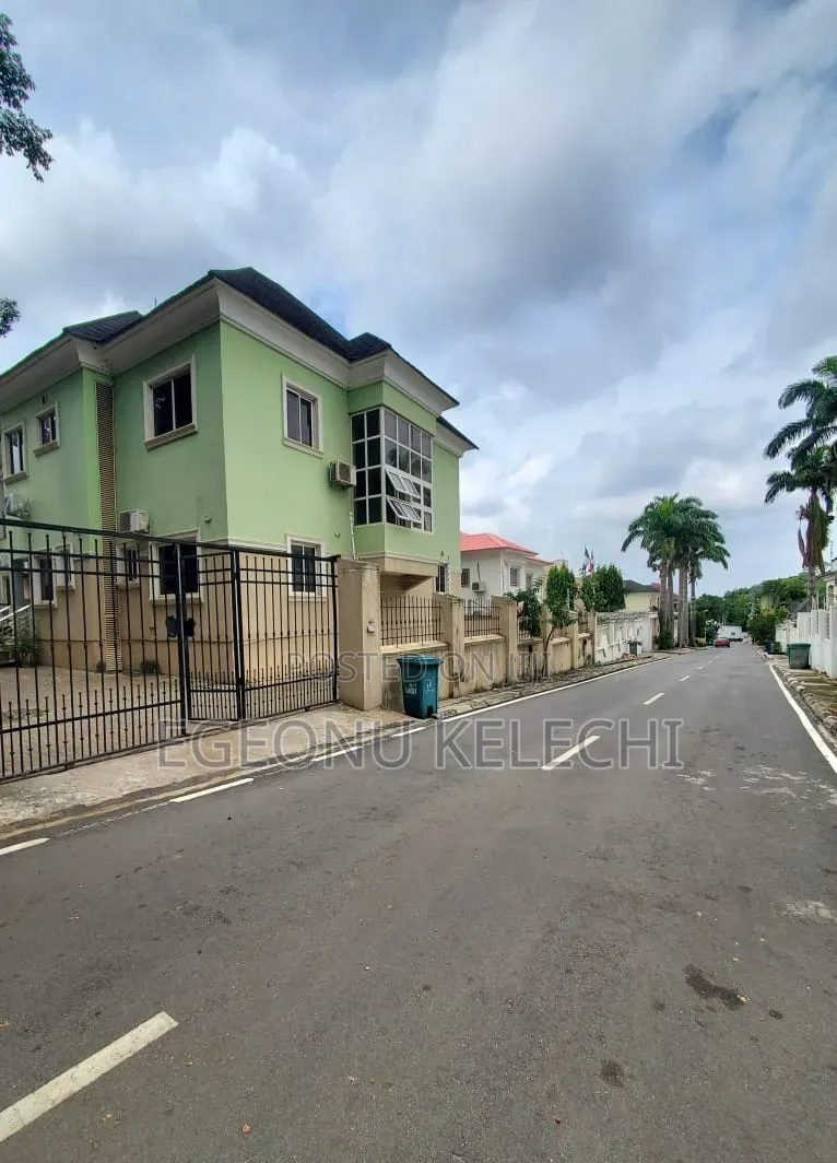 4bdrm Duplex in Maitama for rent in Maitama