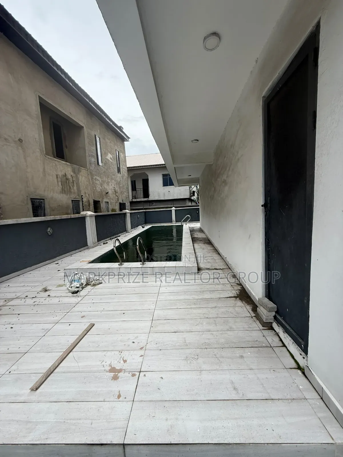 5bdrm Duplex in Ajah Lekki Lagos for sale in VGC / Ajah