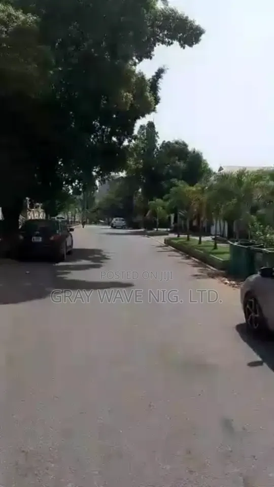 1000sqm Prime Residential Land || Old Structure in Wuse 2
