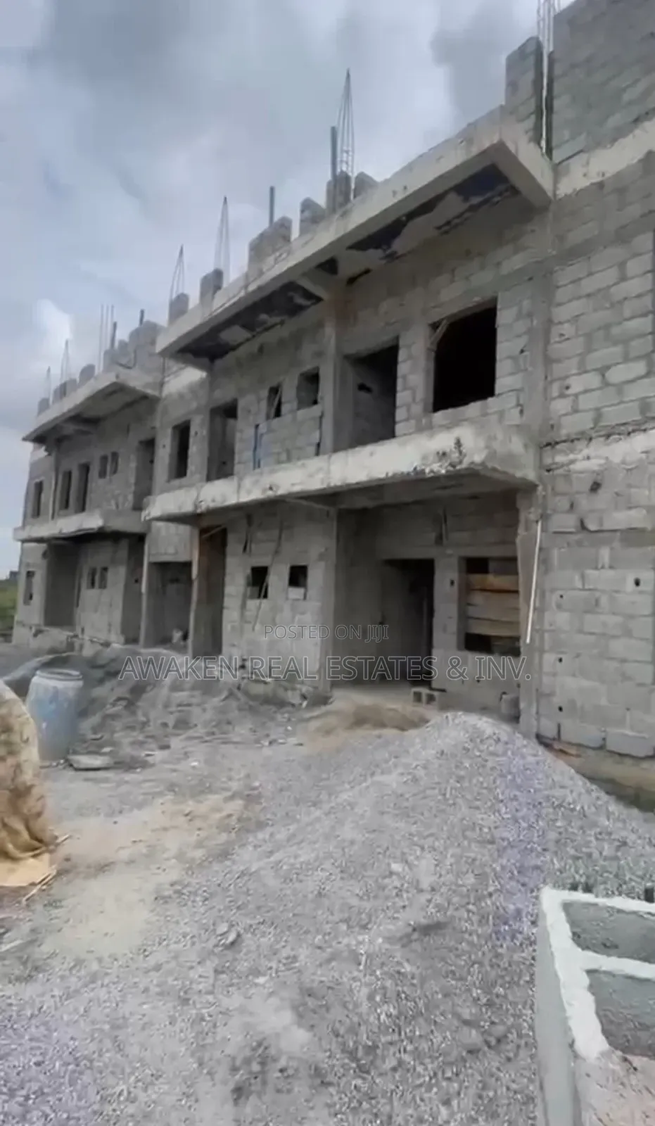 3bdrm Apartment In Life Camp For Sale in Life Camp