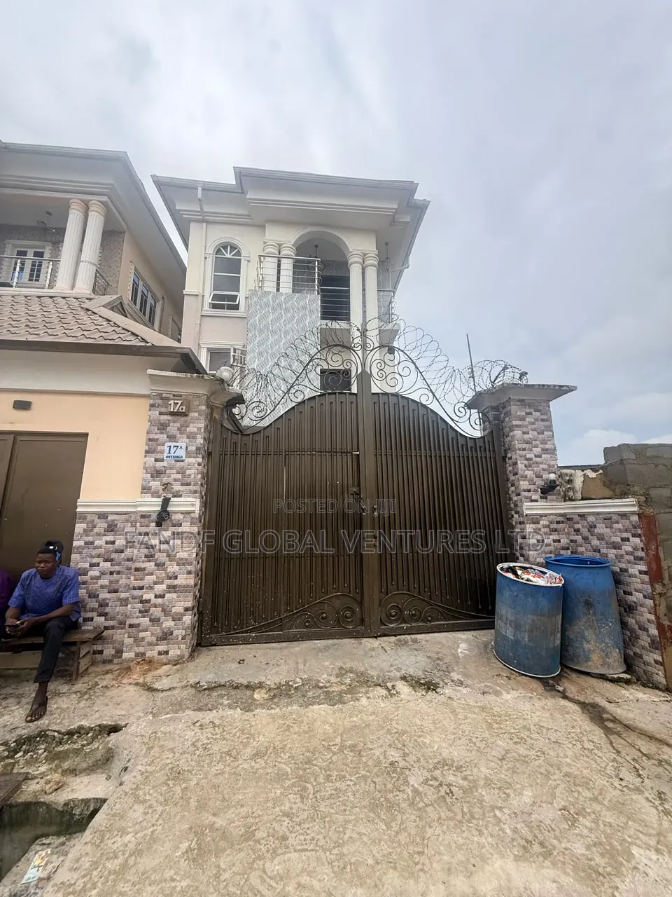 2bdrm Block of Flats in Ijesha for sale in Ijesha
