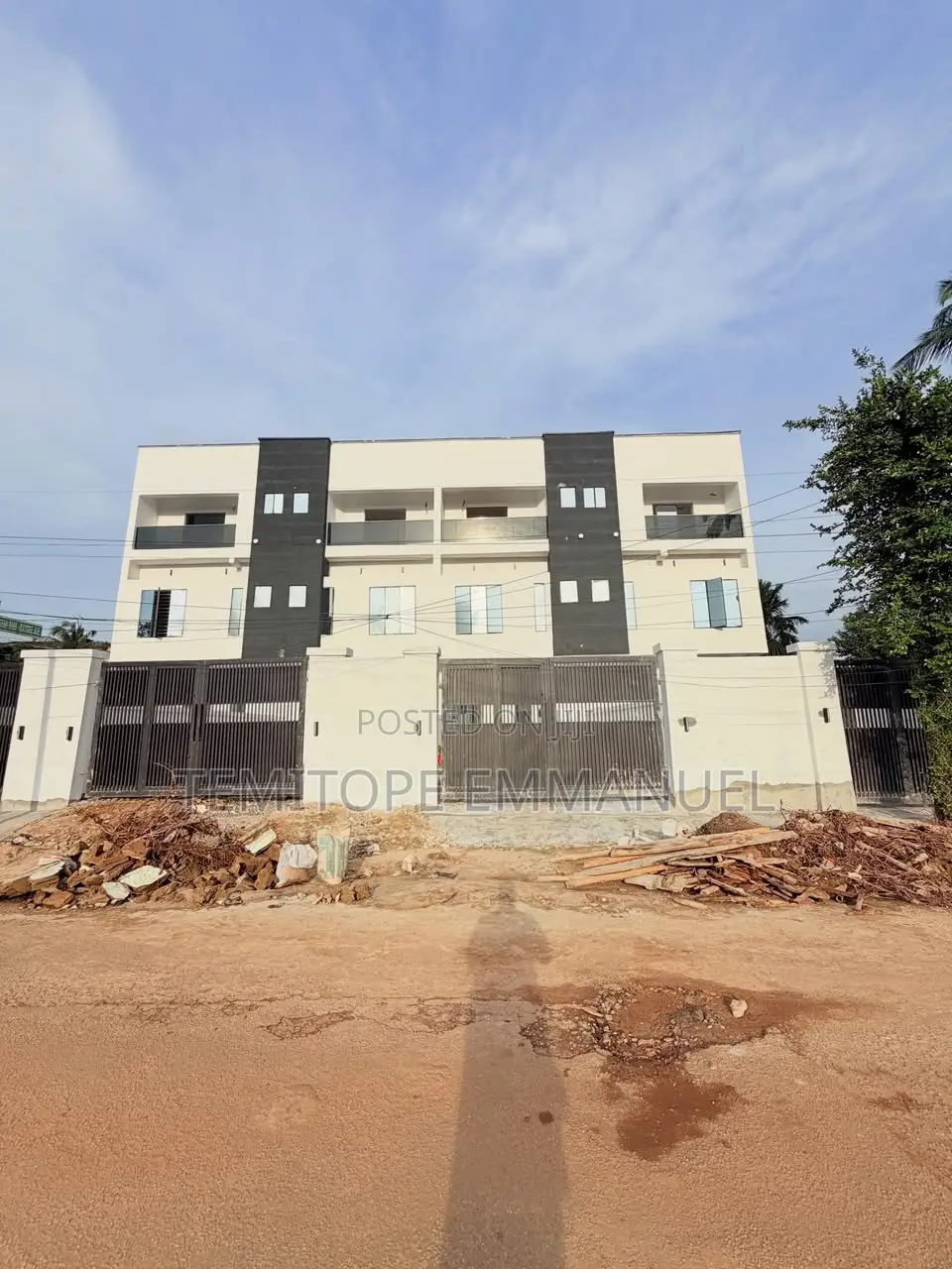 Furnished 4bdrm Duplex in Ikeja GRA for sale in Ikeja GRA