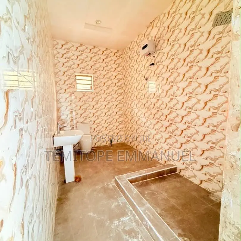Furnished 4bdrm Duplex in Gbagada for sale in Gbagada