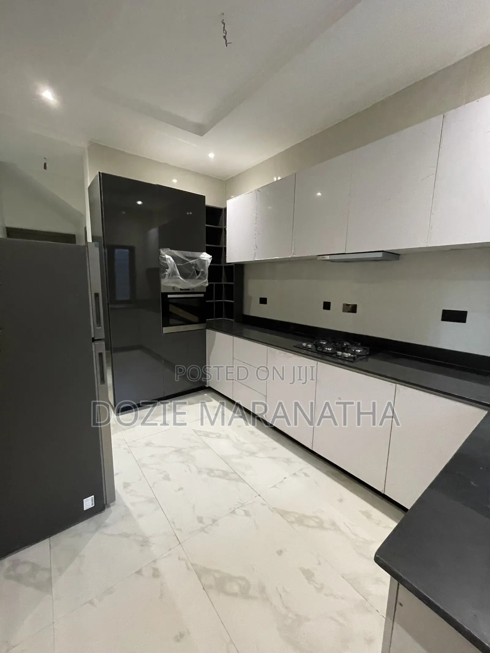 4bdrm Townhouse/Terrace in Guzape District for sale in Guzape District