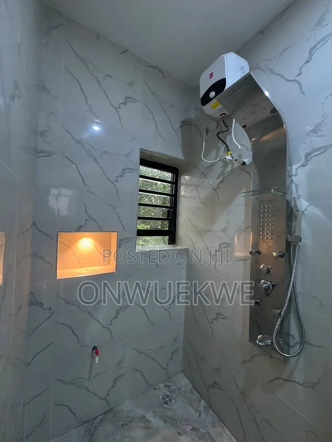 Furnished 4bdrm Duplex in Shell Location for sale in Shell Location
