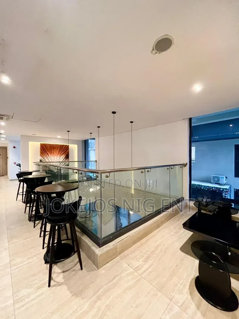 3bdrm Apartment in Victoria Island, Ahmadu Bello Way for sale in Ahmadu Bello Way