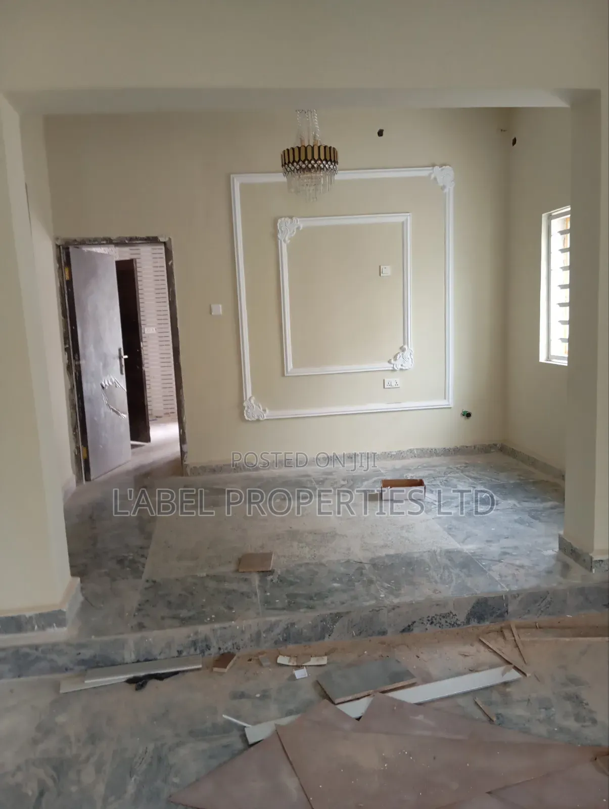 5bdrm Duplex in Standard Estate for rent in Galadimawa