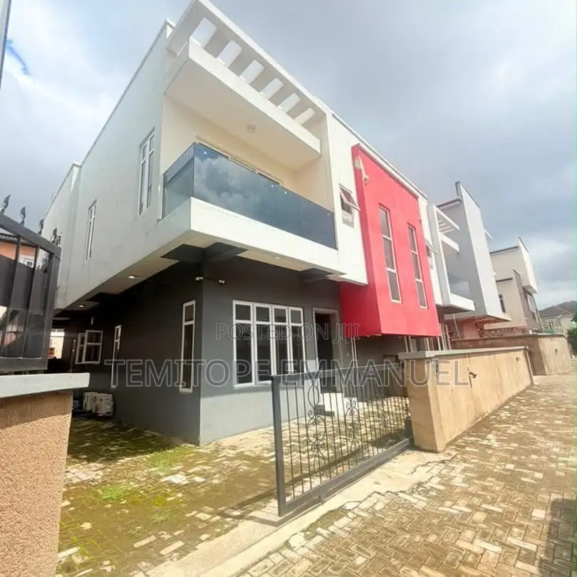 Furnished 4bdrm Duplex in Ikeja GRA for sale in Ikeja GRA
