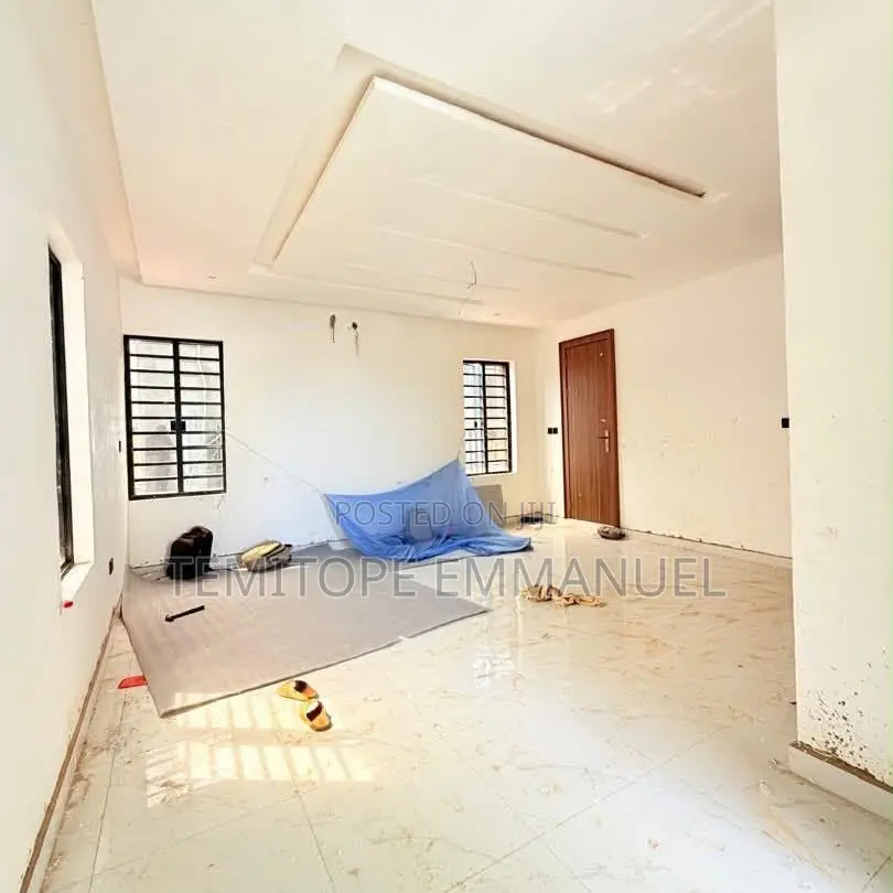 Furnished 4bdrm Duplex in Adeniyi Jones for sale in Adeniyi Jones