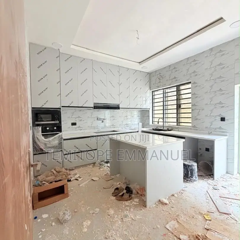 Furnished 4bdrm Duplex in Adeniyi Jones for sale in Adeniyi Jones
