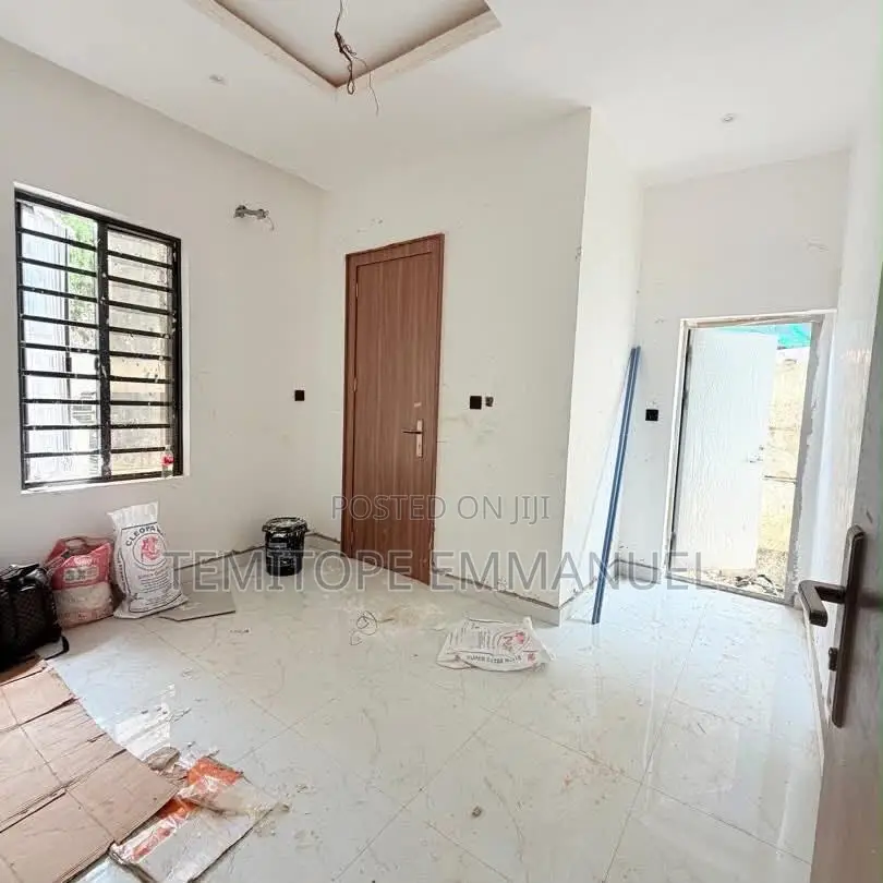 Furnished 4bdrm Duplex in Adeniyi Jones for sale in Adeniyi Jones