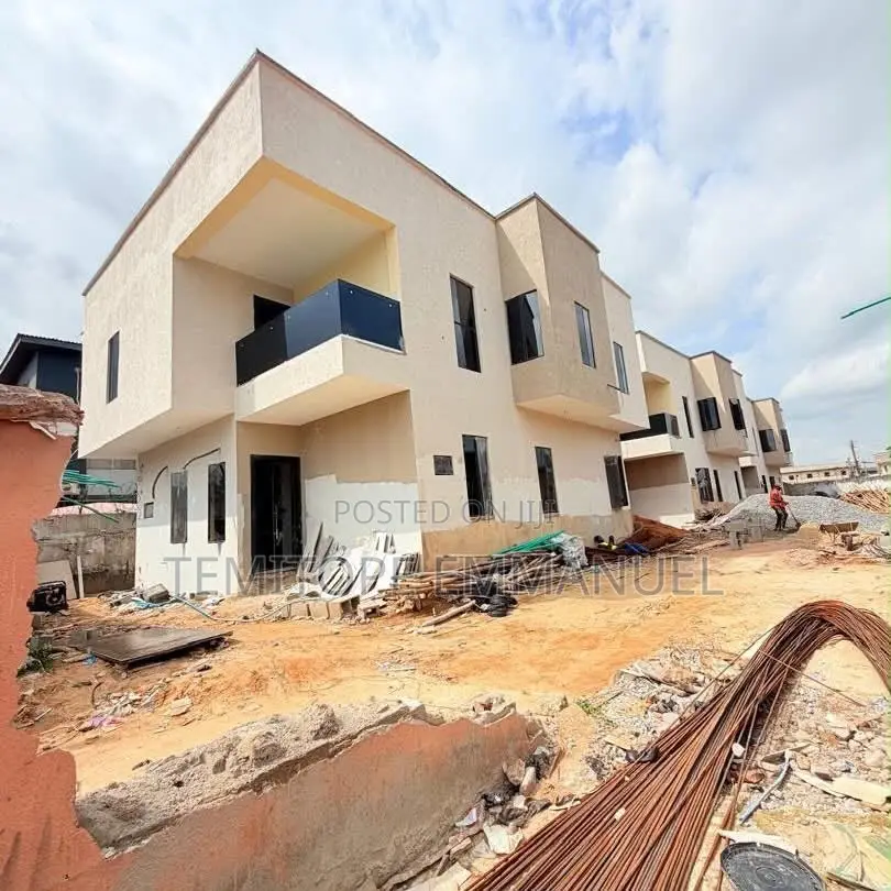 Furnished 4bdrm Duplex in Adeniyi Jones for sale in Adeniyi Jones