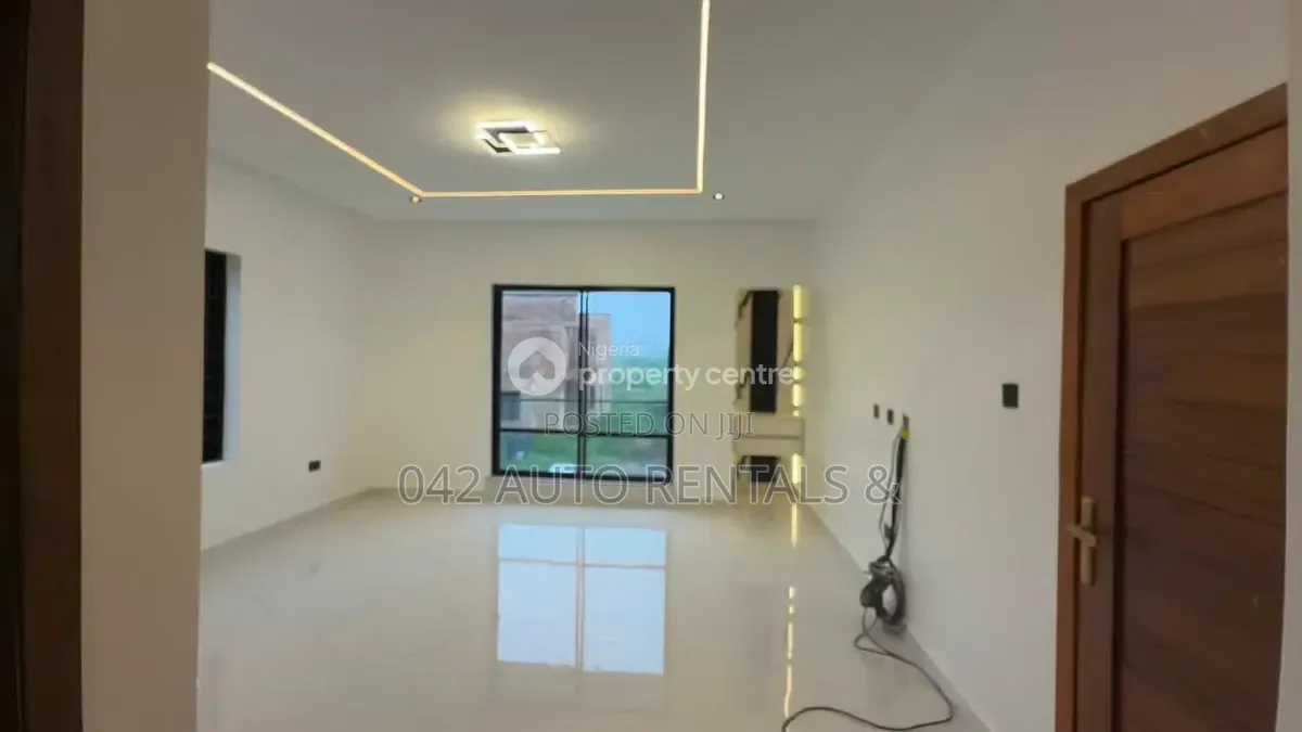 Furnished 4bdrm Duplex in Enugu for sale in Enugu