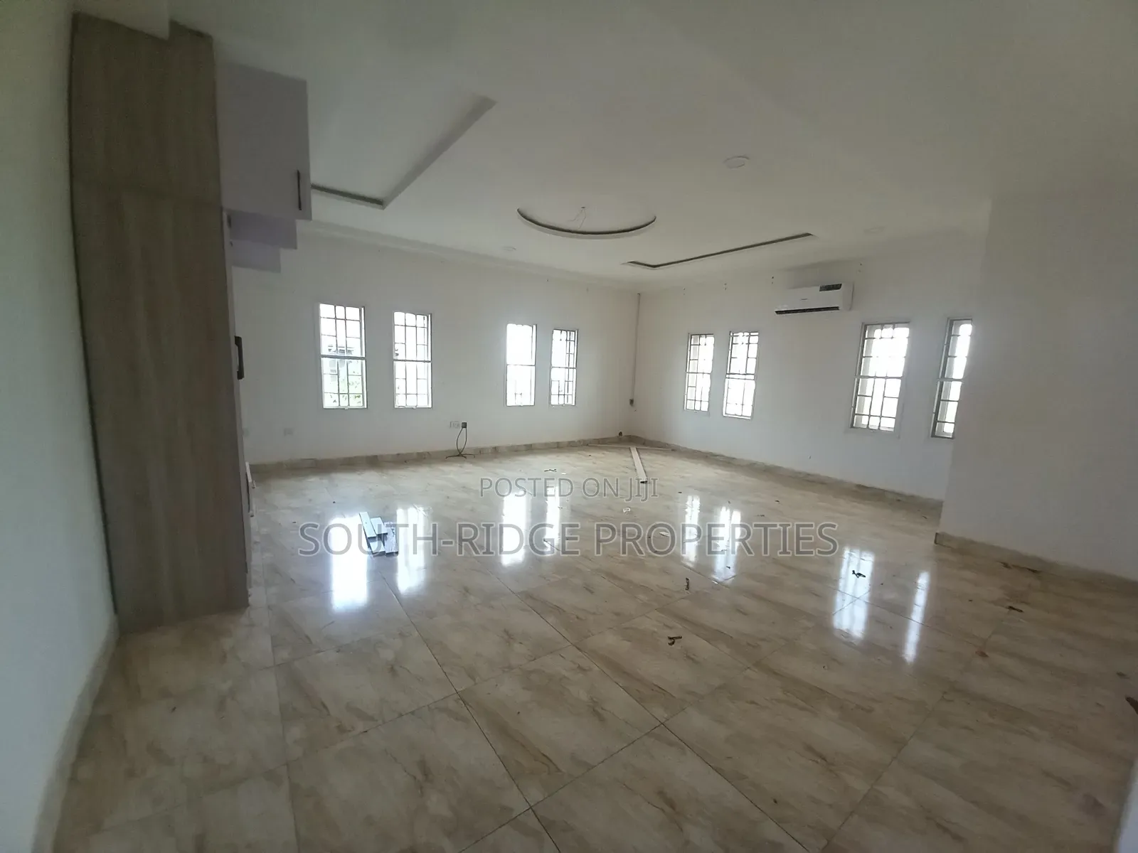 3bdrm Townhouse / Terrace in Wuye for rent in Wuye