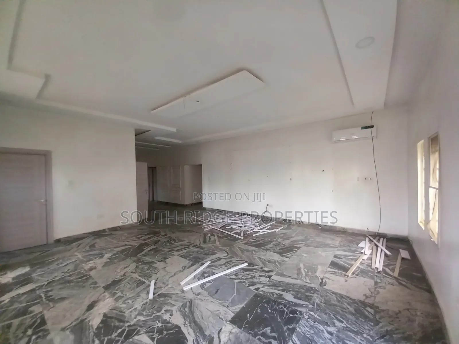 3bdrm Townhouse / Terrace in Wuye for rent in Wuye