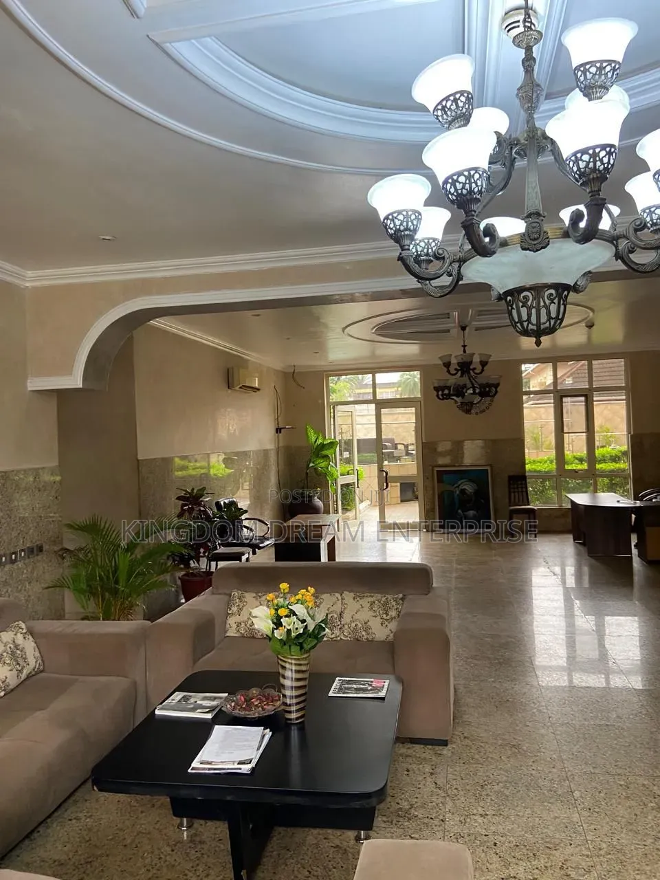 3bdrm Block of Flats in Old Ikoyi Lagos for sale in Old Ikoyi