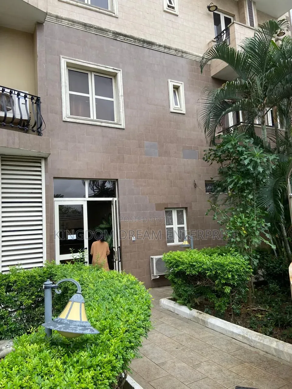 3bdrm Block of Flats in Old Ikoyi Lagos for sale in Old Ikoyi