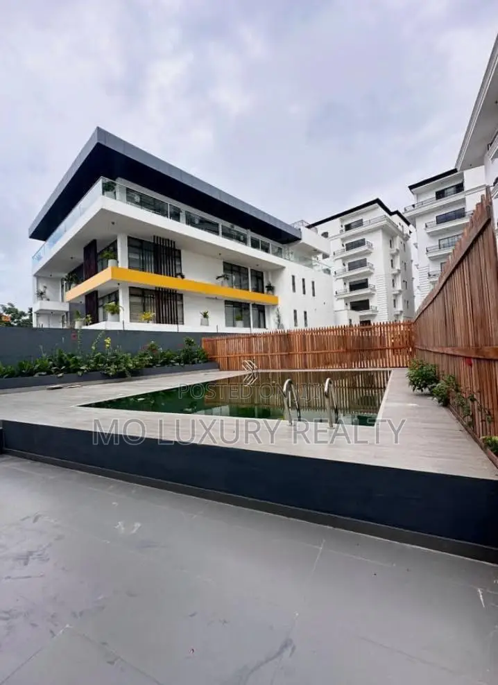 2bdrm Townhouse / Terrace in Lekki Phase 1 for rent in Lekki Phase 1