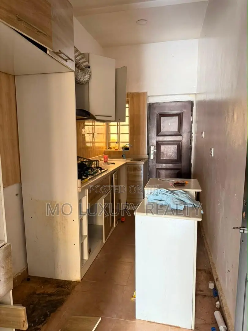 3bdrm Townhouse / Terrace in Ikota for rent in Ikota