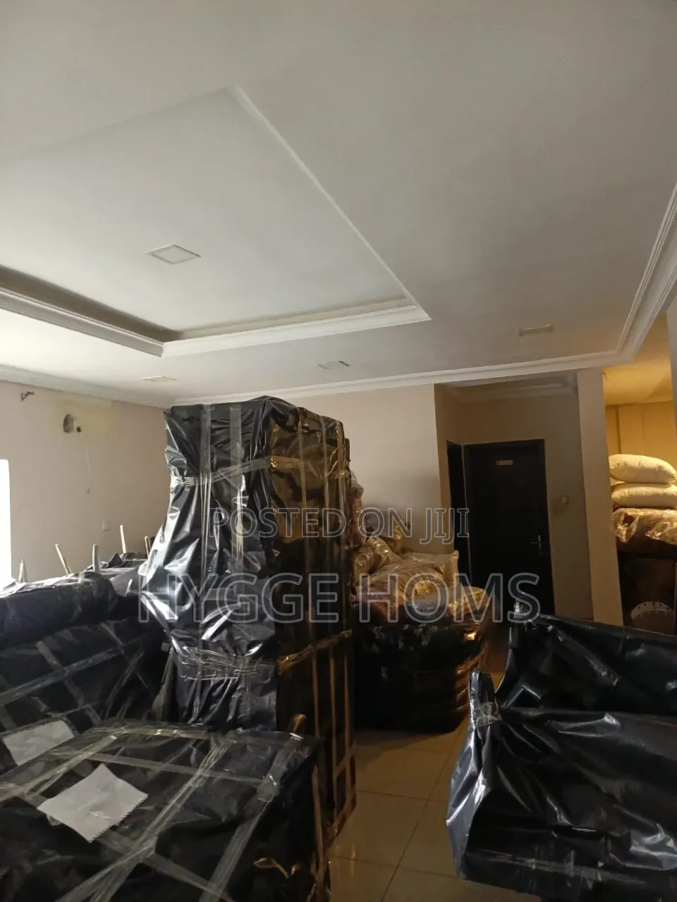 Prime Commercial Building Good for Many Businesses on 720sqm Vi in Ademola Adetokunbo