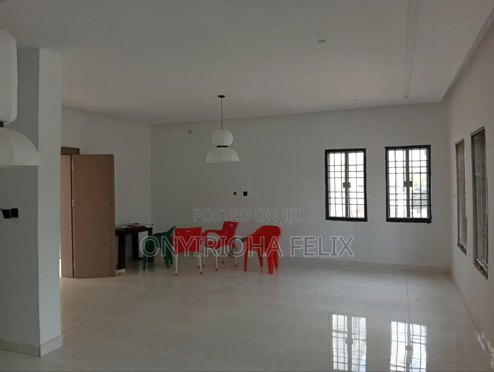5bdrm Duplex in Jahi Gilmore for sale in Jahi