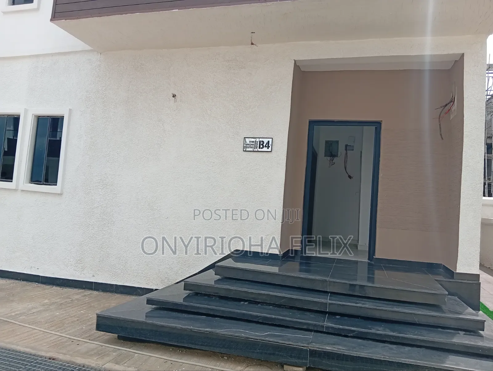 5bdrm Duplex in Jahi Gilmore for sale in Jahi