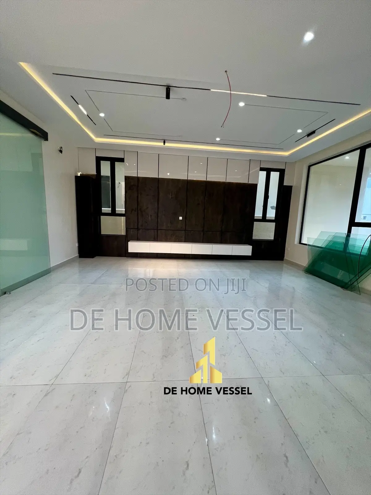 5bdrm Duplex in Lekki for sale in Lekki
