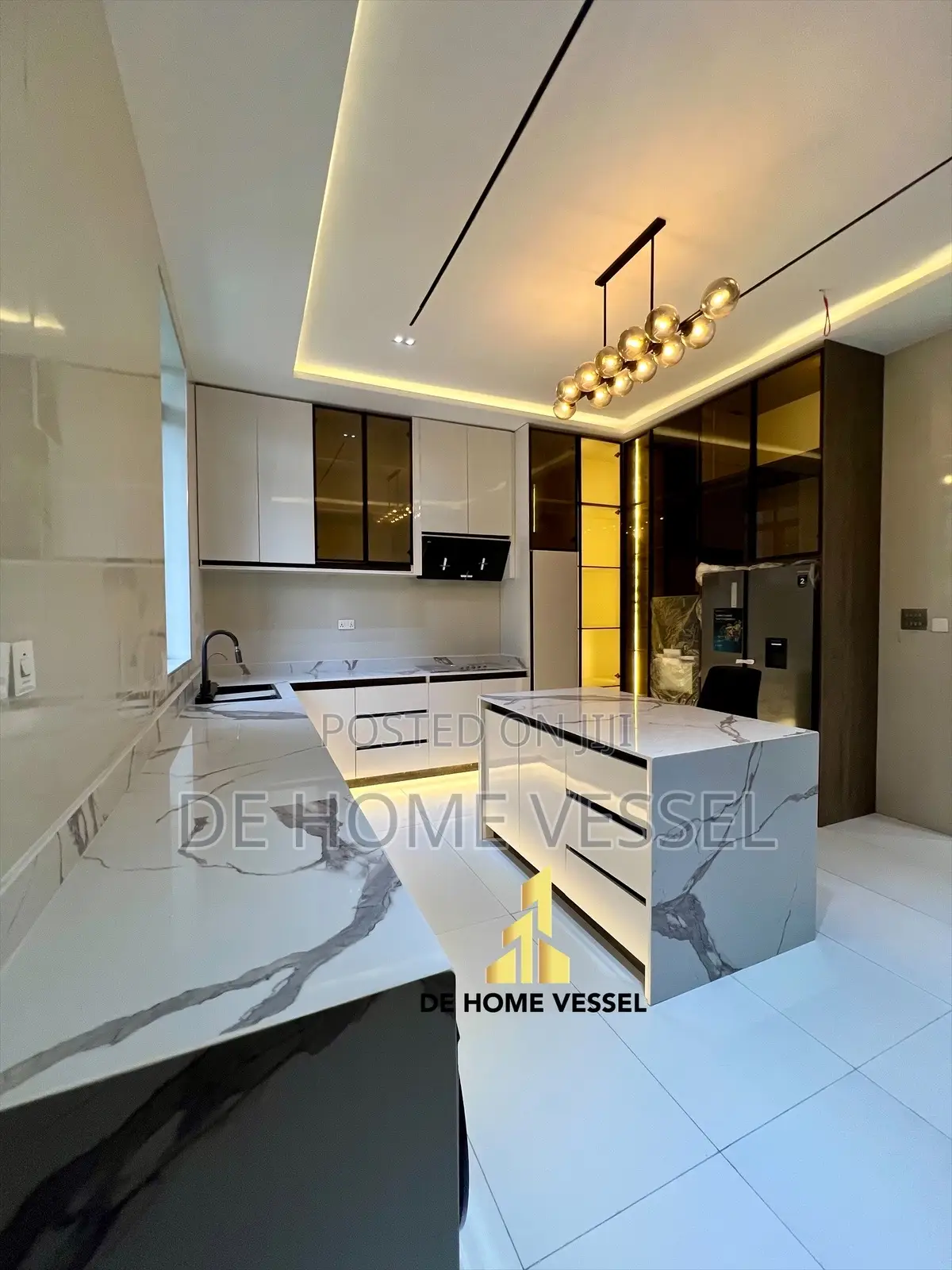 5bdrm Duplex in Lekki for sale in Lekki