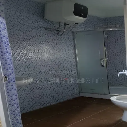 2bdrm Apartment in Abak Rd,Uyo for rent in Uyo