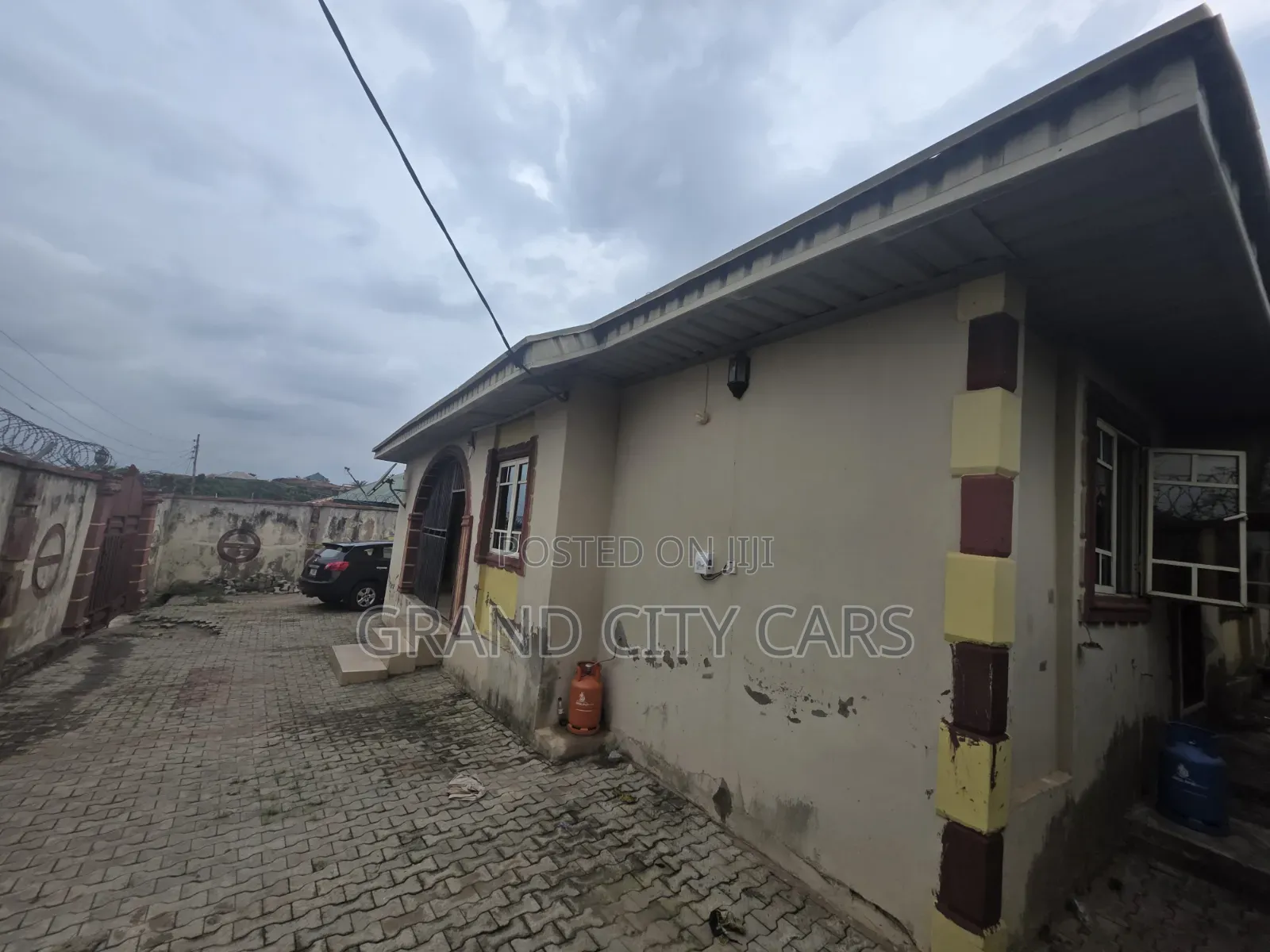 4bdrm Bungalow in Ifesowapo Estate,, Alakia for sale in Alakia