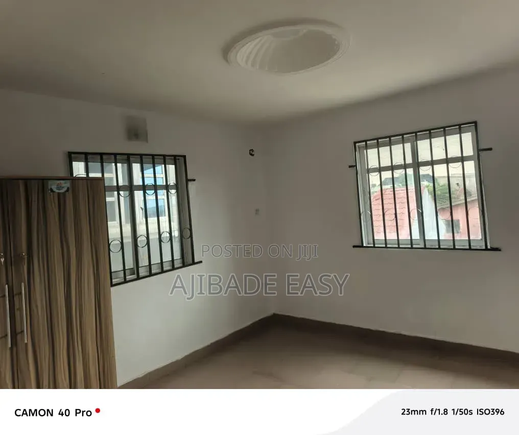 8bdrm Block of Flats in Governors Road for sale in Governors Road