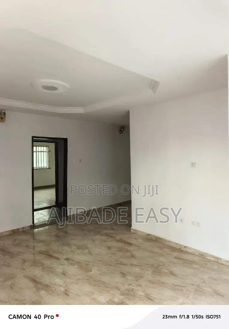 8bdrm Block of Flats in Governors Road for sale in Governors Road