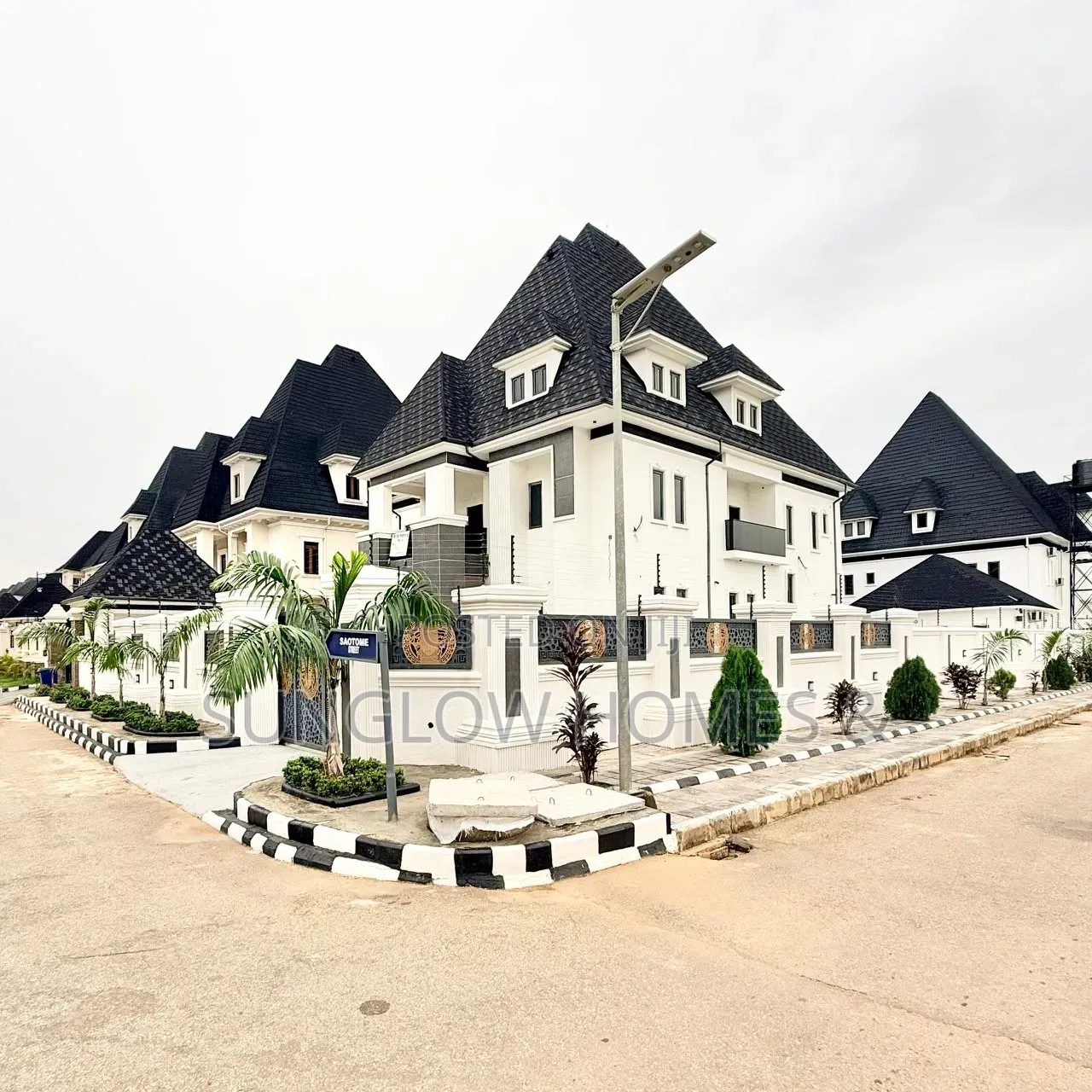 Furnished 7bdrm Duplex in Karsana Efab for sale in Karsana